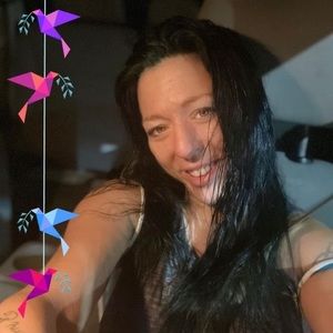 Meet your Posher, Eliza